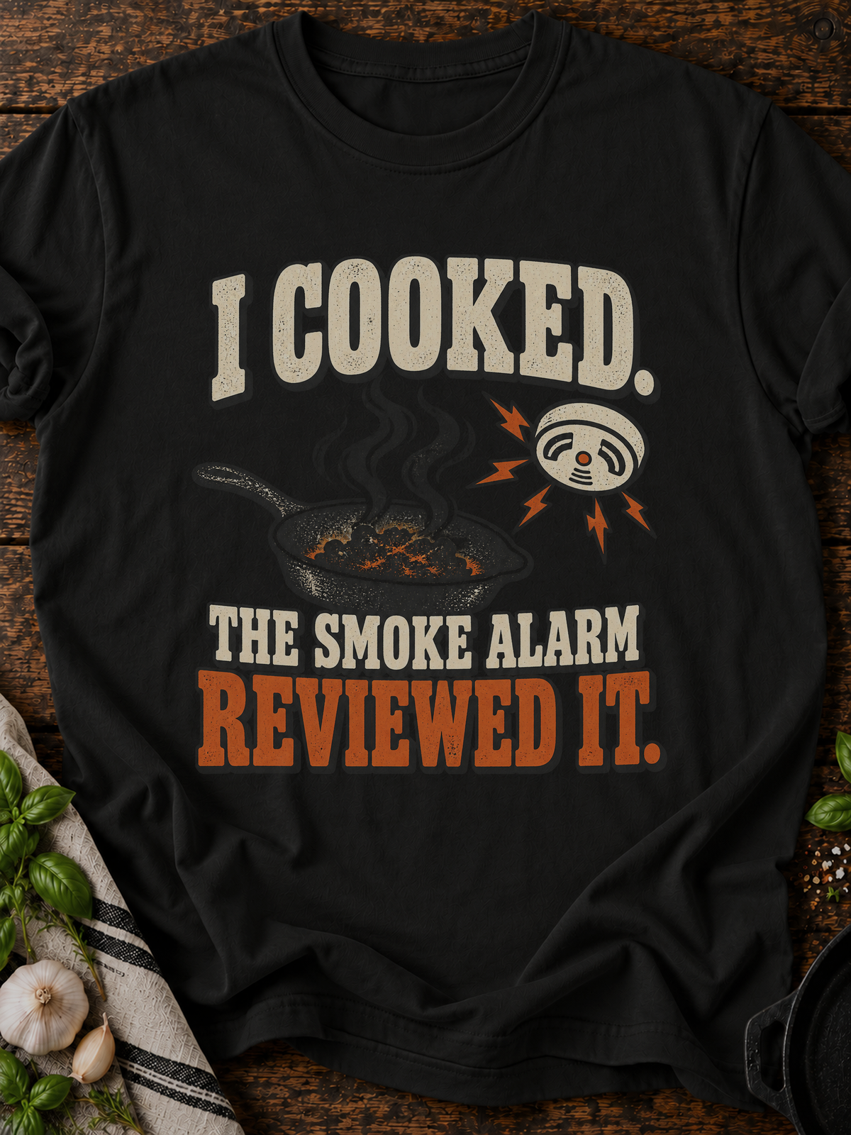 Smoke Alarm Reviewed It Version A T-Shirt - Black